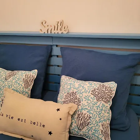 Chambre D Hotes Au Coeur Des Oliviers Marseille Room photo