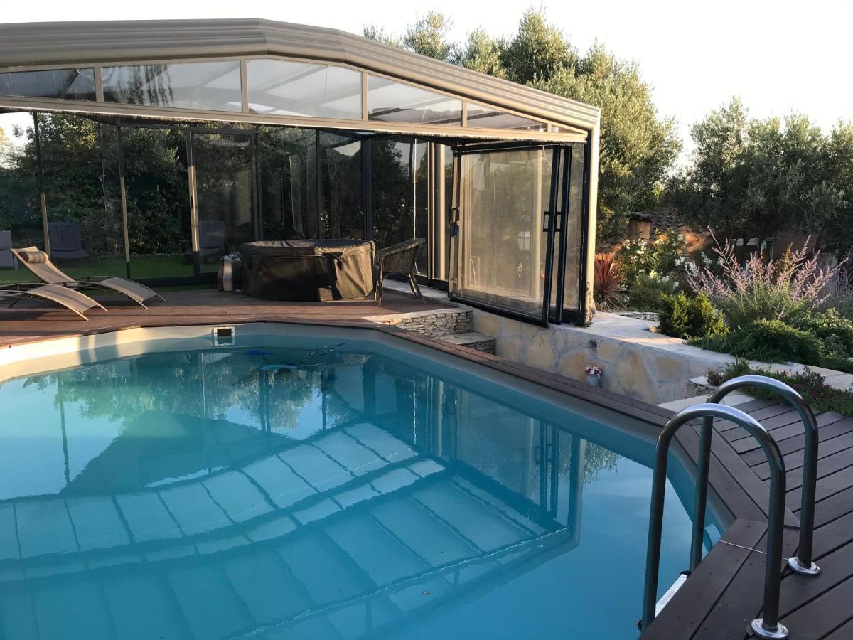 Homestay D Hotes Au Coeur Des Oliviers Marseille