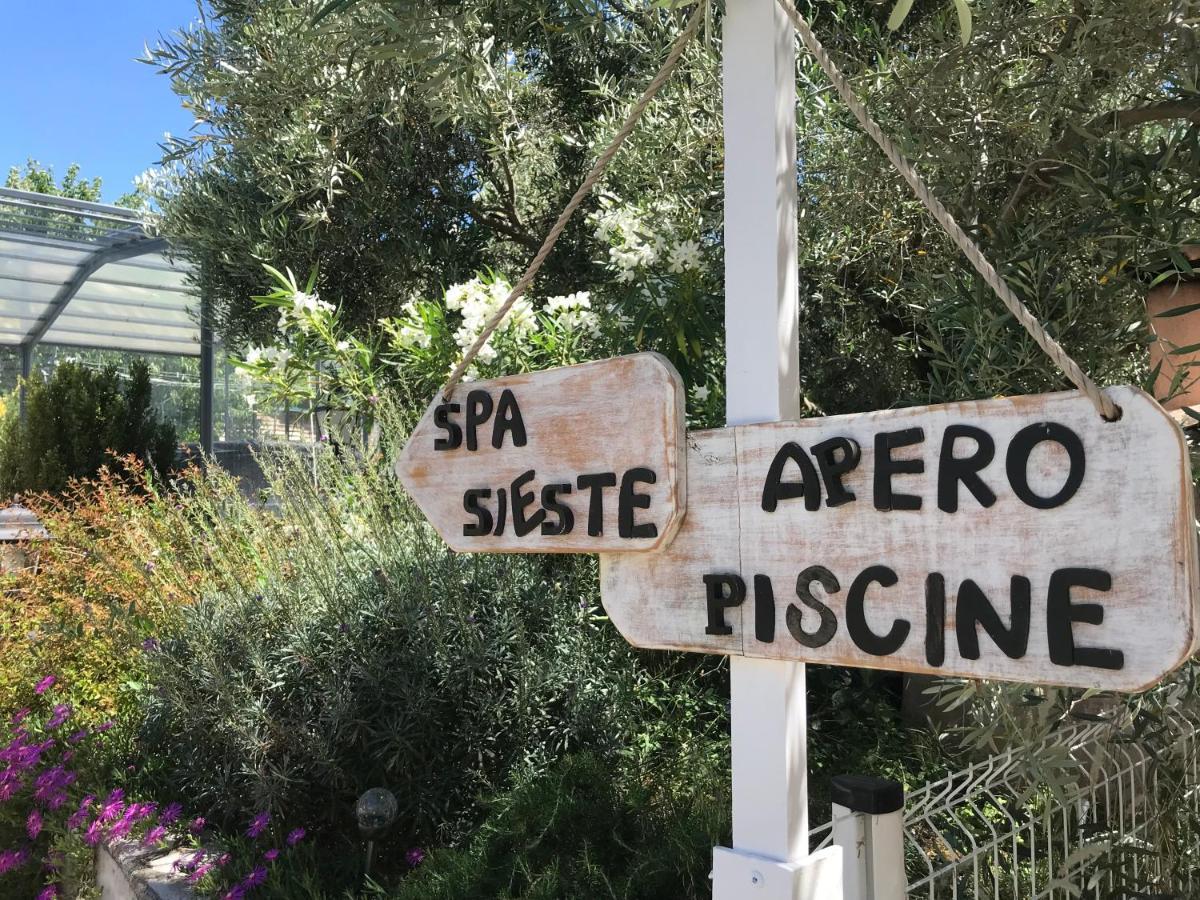D Hotes Au Coeur Des Oliviers Marseille
