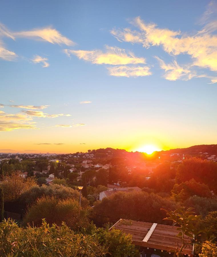 D Hotes Au Coeur Des Oliviers Homestay Marseille
