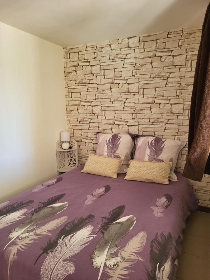 D Hotes Au Coeur Des Oliviers Homestay Marseille