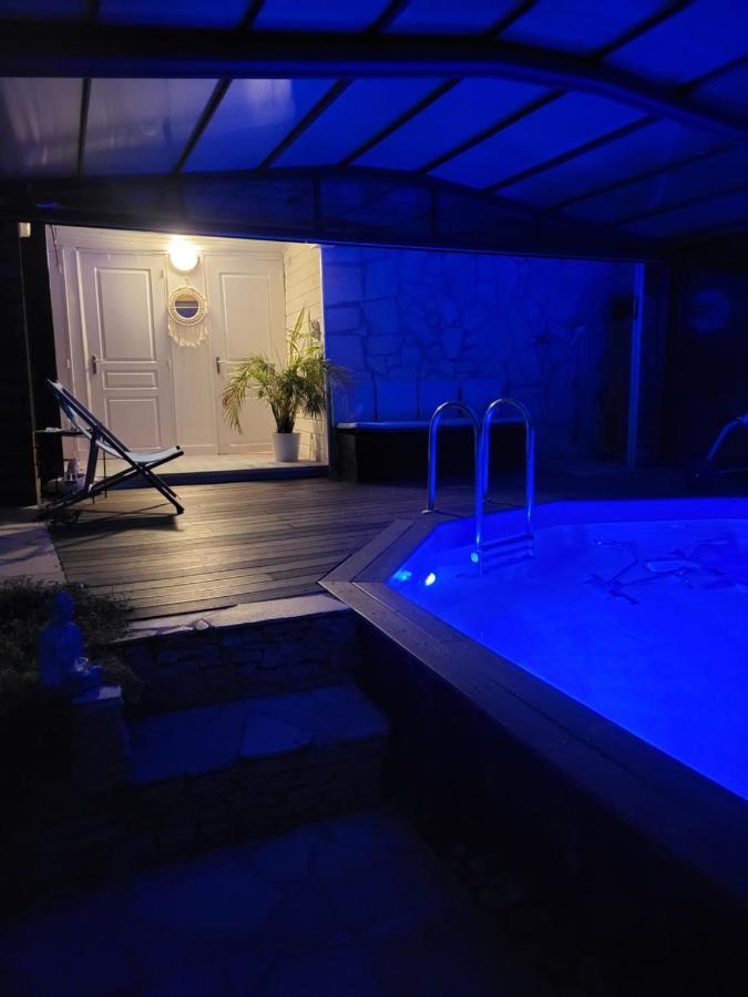 D Hotes Au Coeur Des Oliviers Homestay Marseille