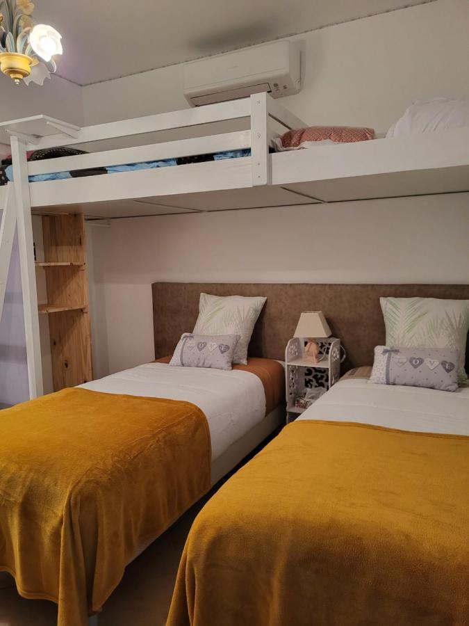 Homestay D Hotes Au Coeur Des Oliviers Marseille