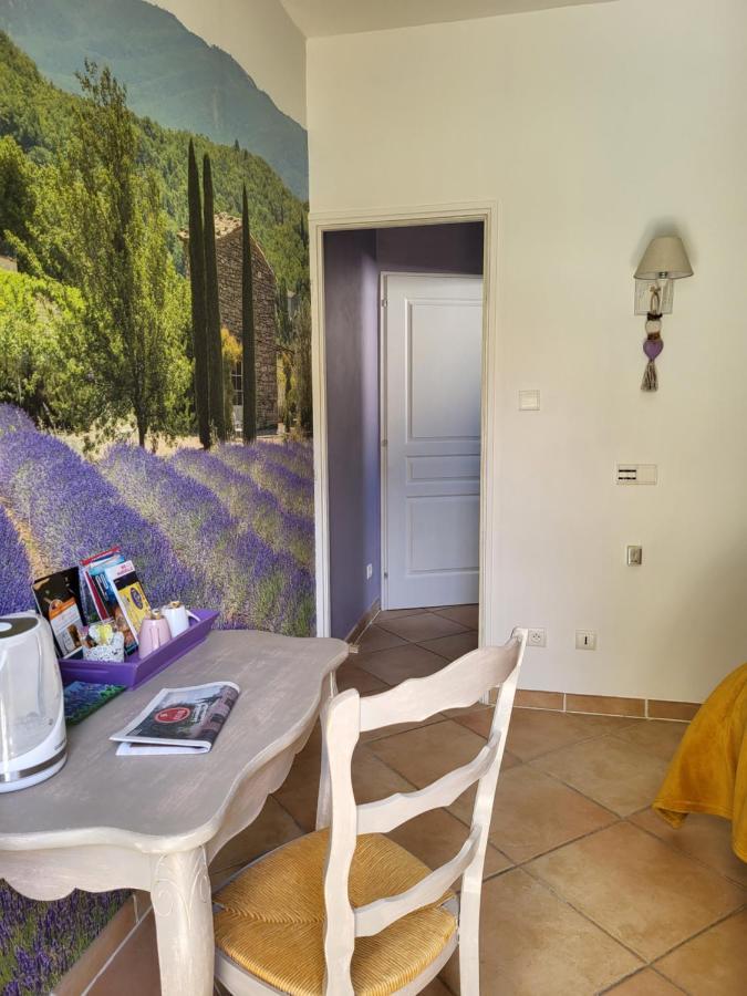 D Hotes Au Coeur Des Oliviers