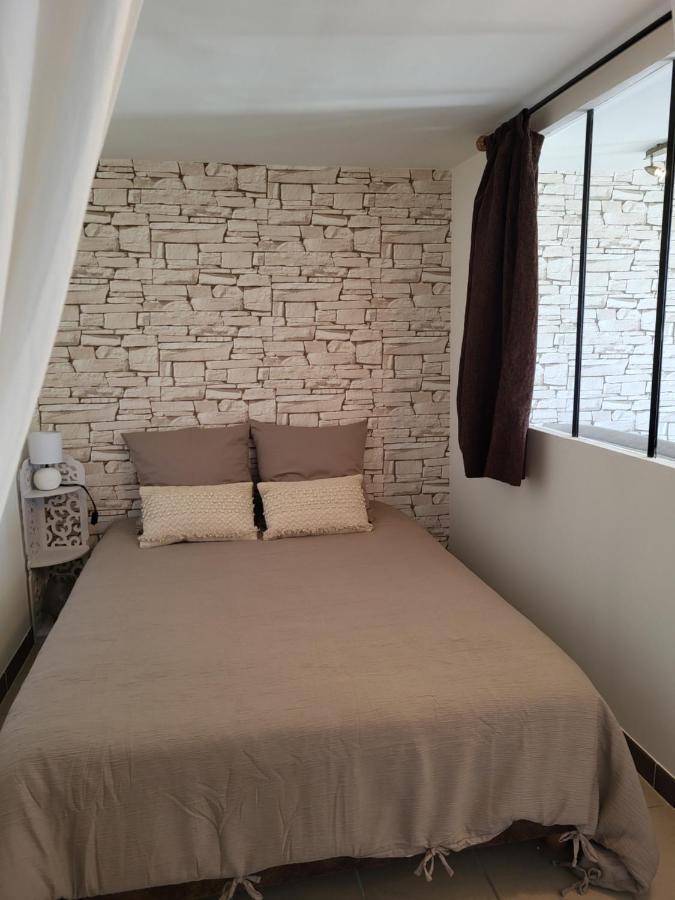 D Hotes Au Coeur Des Oliviers Homestay Marseille