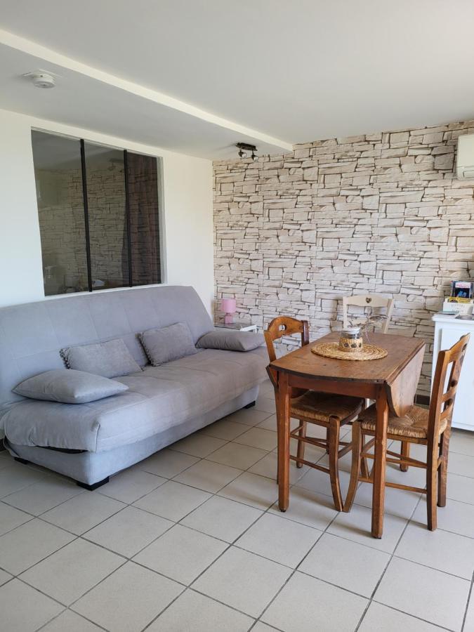 D Hotes Au Coeur Des Oliviers Homestay